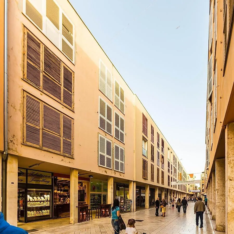 Calle Larga 14 Apartment In Old Town Zadar